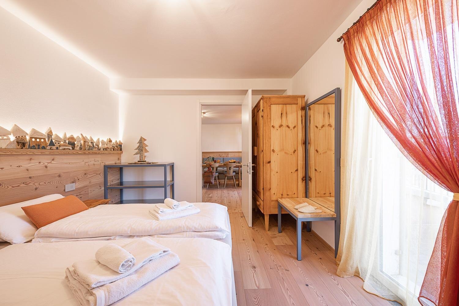 Images Trn 1 Cacab0b3 F765 4a3d Bc69 82afac9b2e62 99 Image
