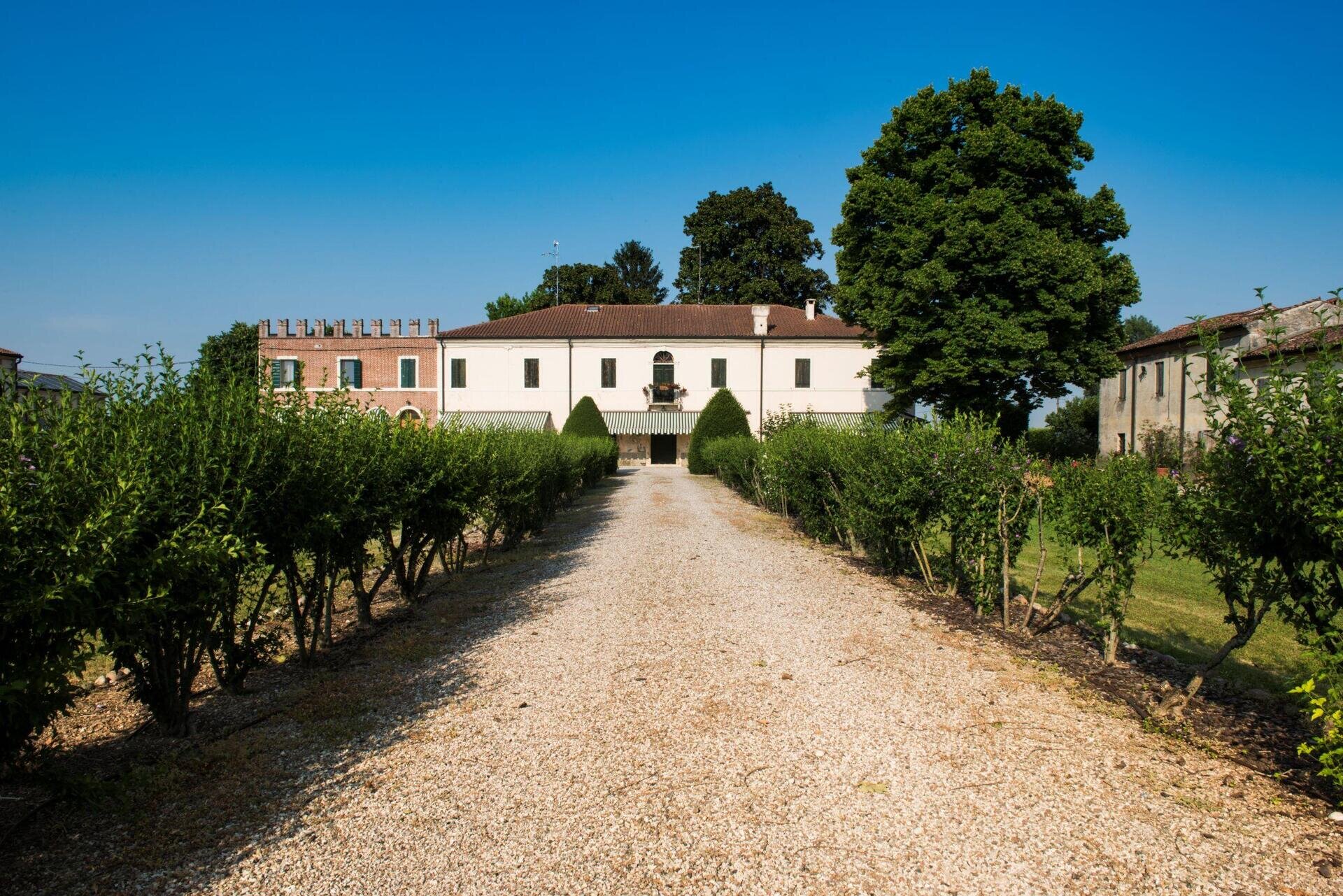 AGRITURISMO LE COLOMBARE