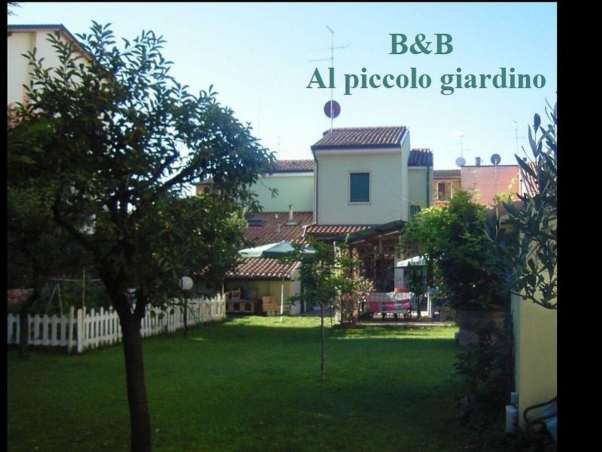 AL PICCOLO GIARDINO