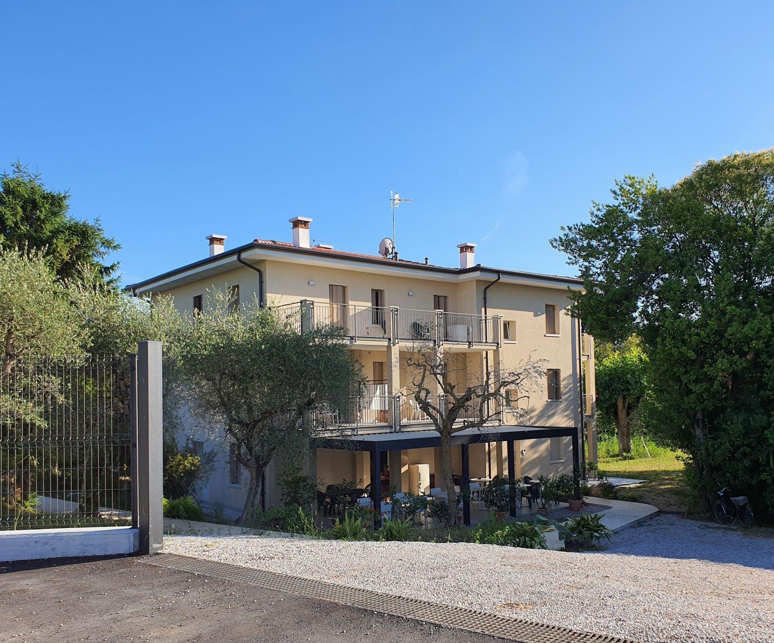 ALBERGO CAMPAGNOLA