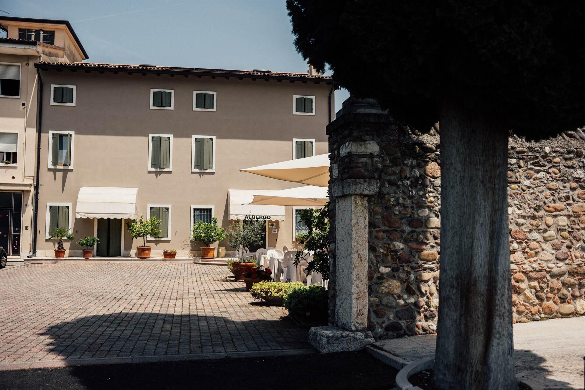 ALBERGO LA MERIDIANA