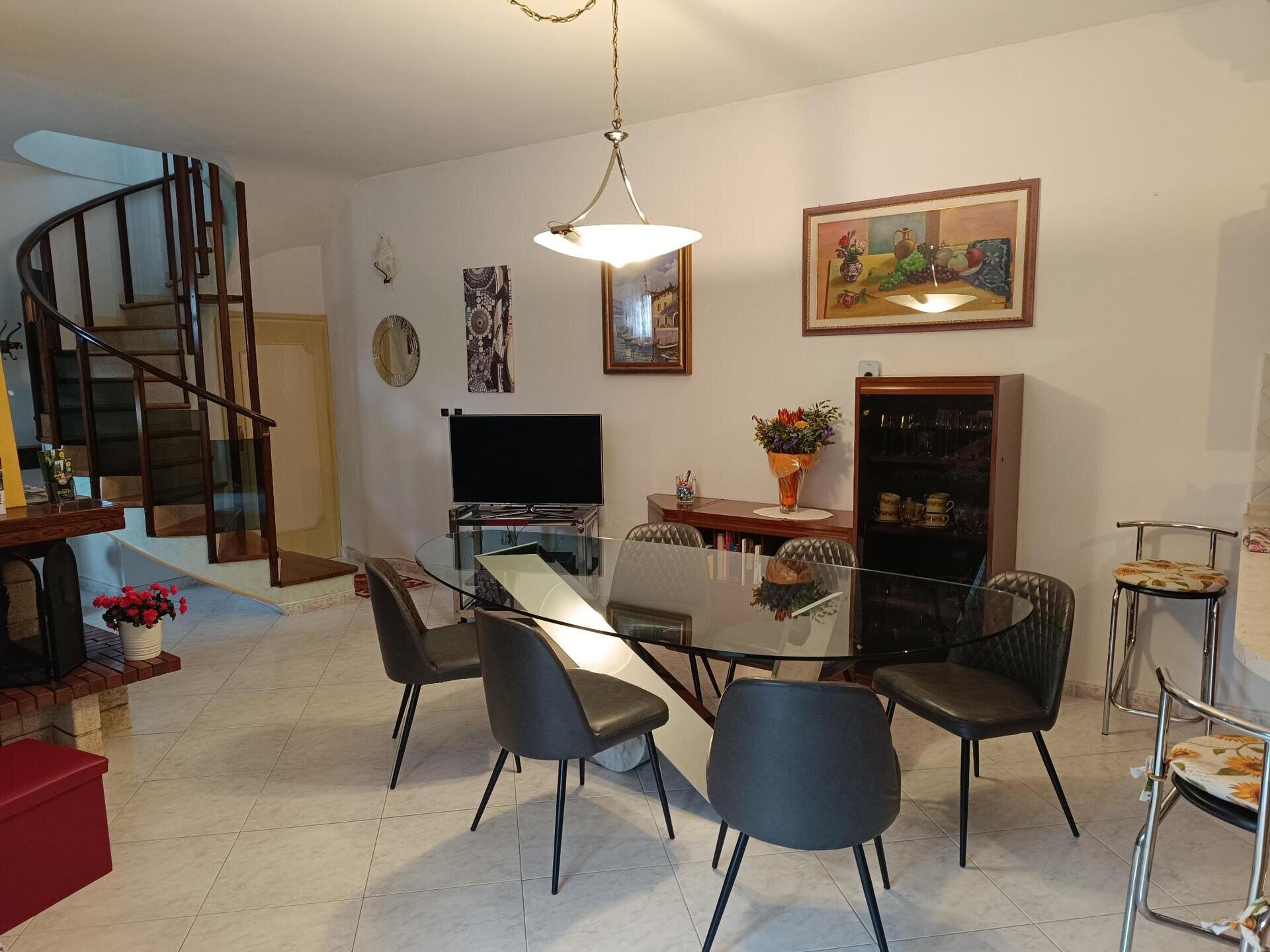 APPARTAMENTO IN CORTE
