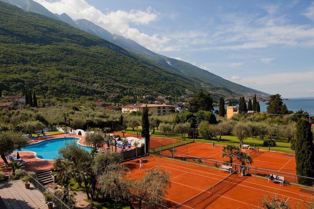 CLUB HOTEL OLIVI