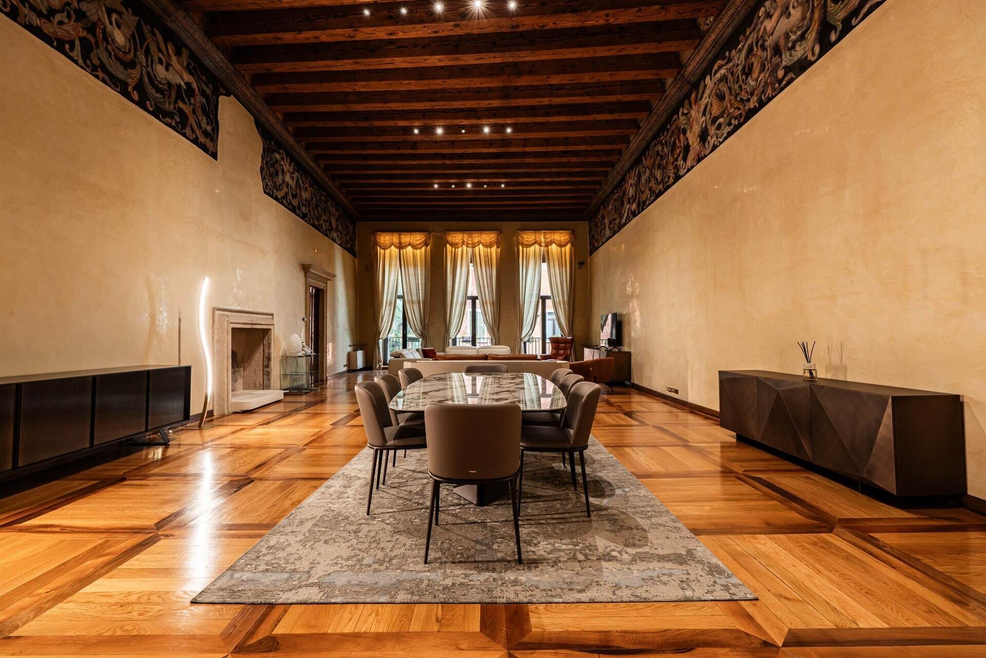 Domus Verona - Maestosa Residenza Maffei