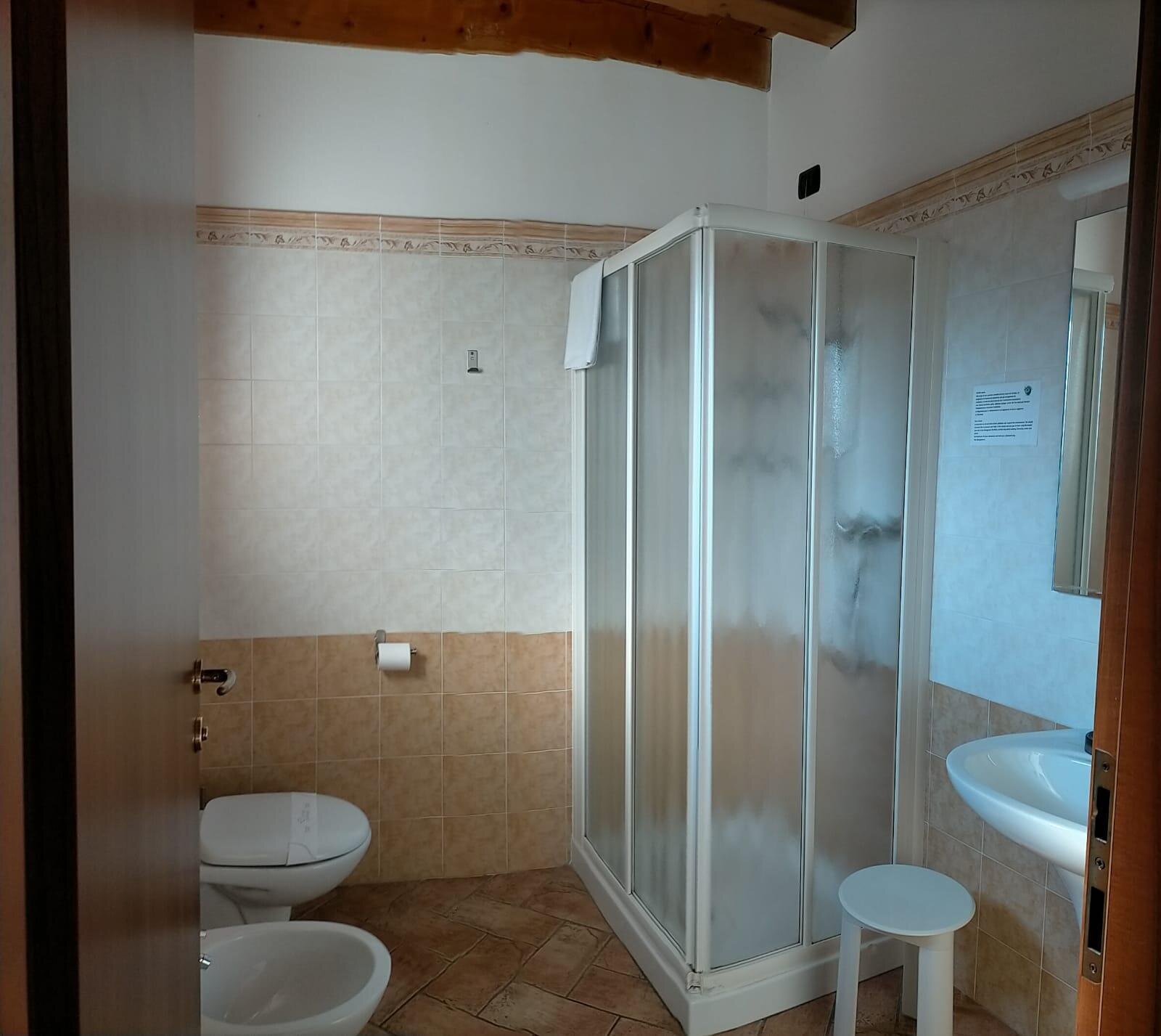 Images Trn 1 9b480ea0 2389 480d B3a6 D47f39825c9a 99 Image