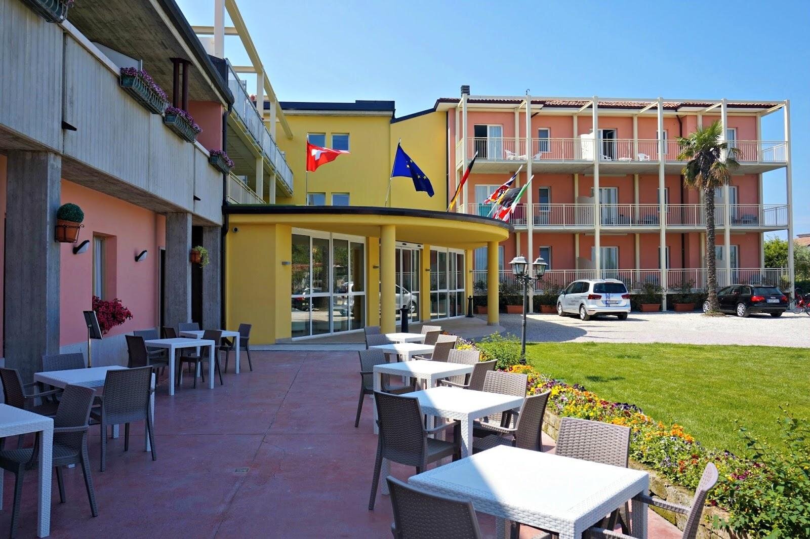 HOTEL BELLA LAZISE