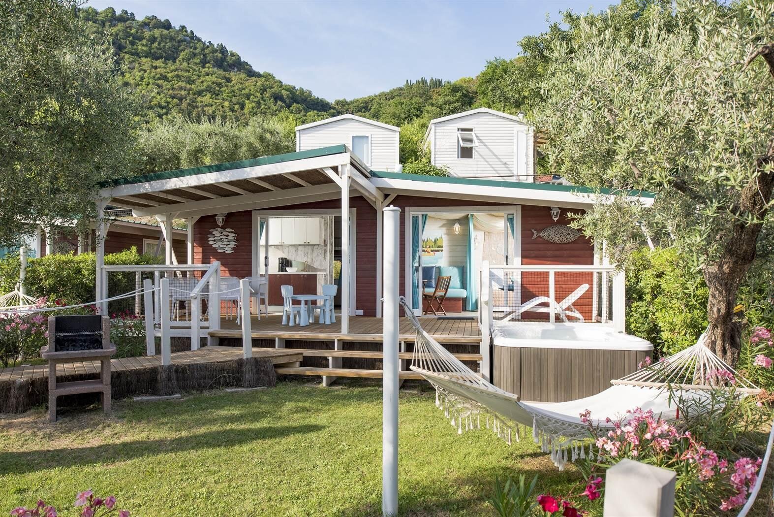 LA ROCCA CAMPING VILLAGE