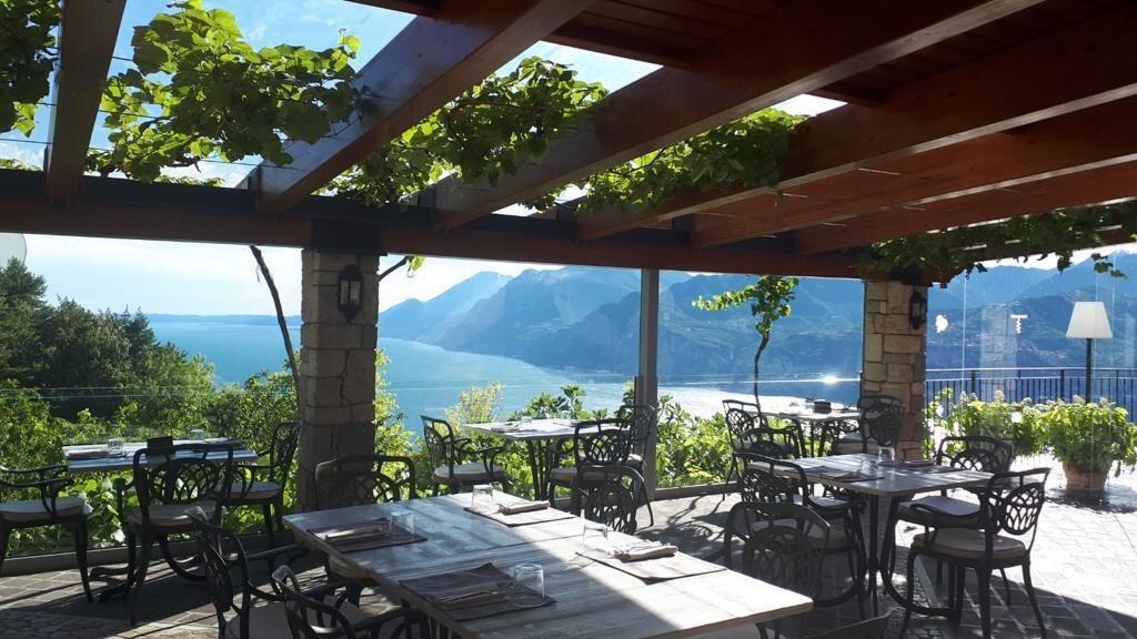 Images Trn 1 0c4d336d 47b8 4311 A7e2 3e3c78cbfed2 99 Image