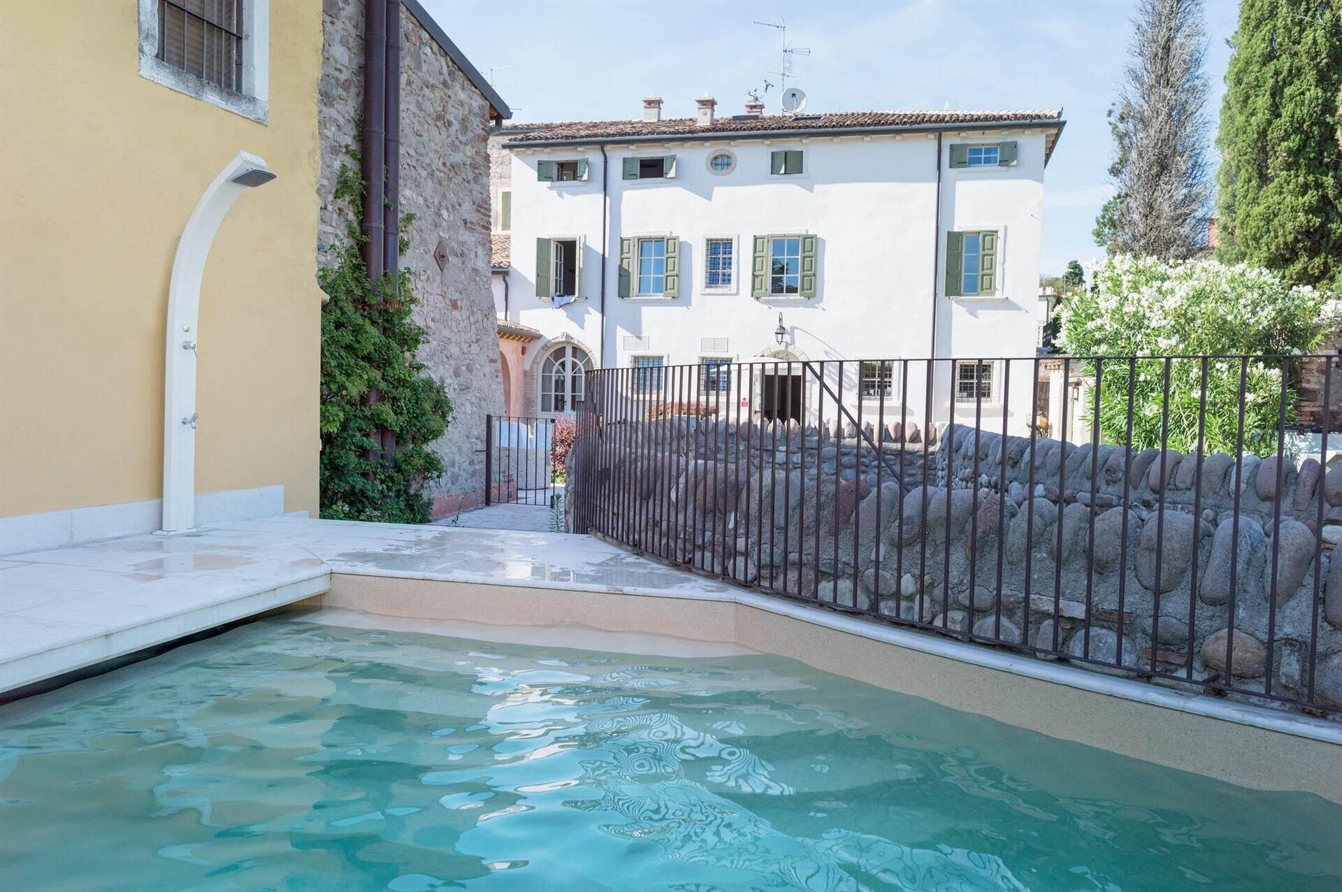 RESIDENCE CORTE SAN CARLO