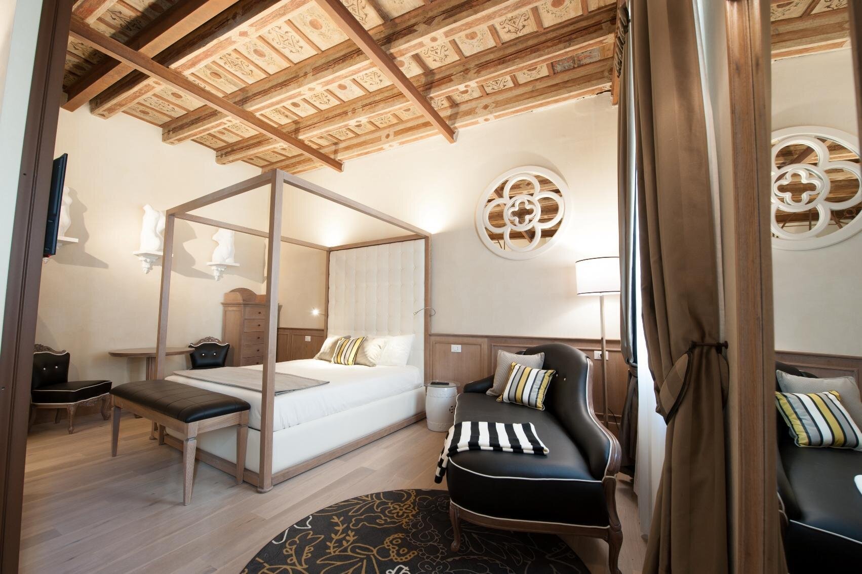RESIDENZA BONIFACIO