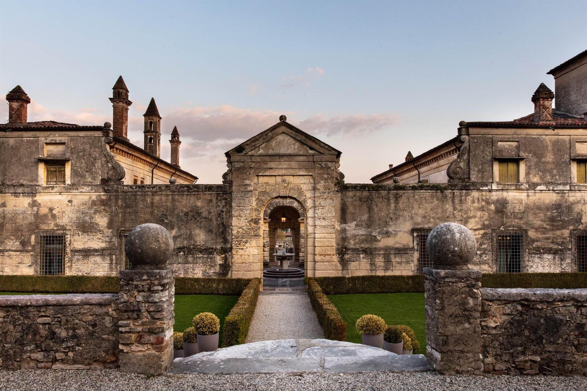 VILLA DELLA TORRE