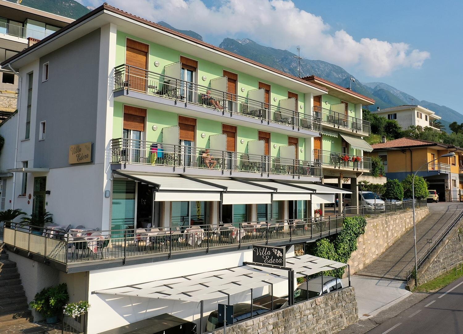 VILLA EDERA