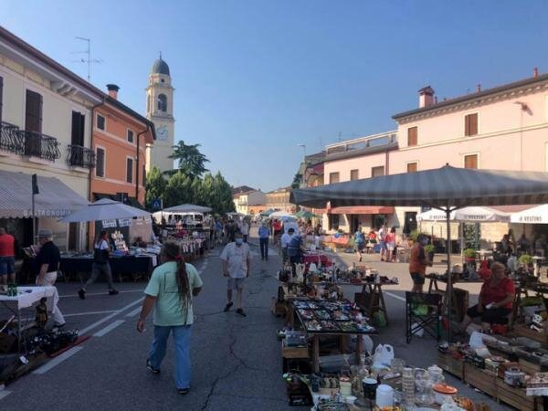 Mercatino dell'antiquariato