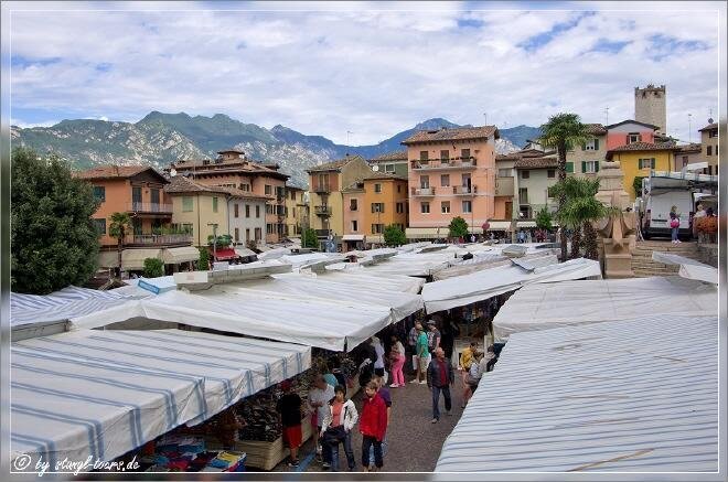Mercato settimanale