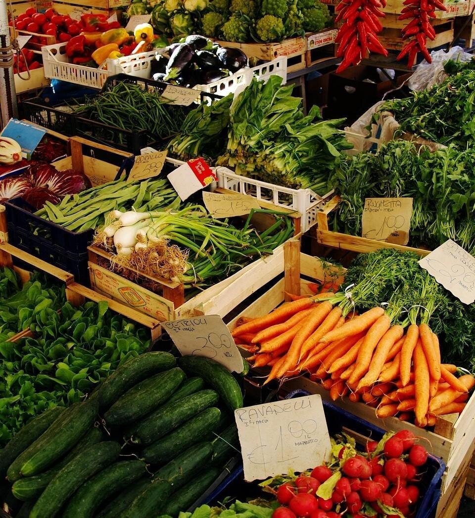 Weekly market