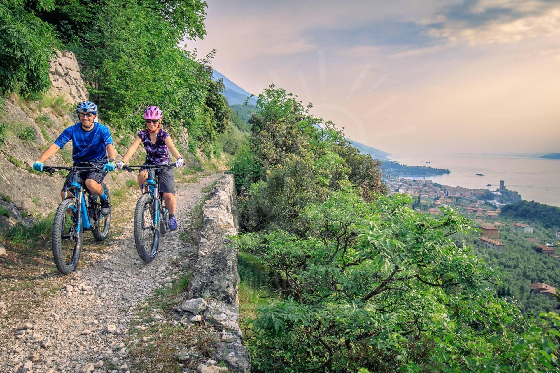The Fjord – Malcesine and Brenzone ancient roads- Half day