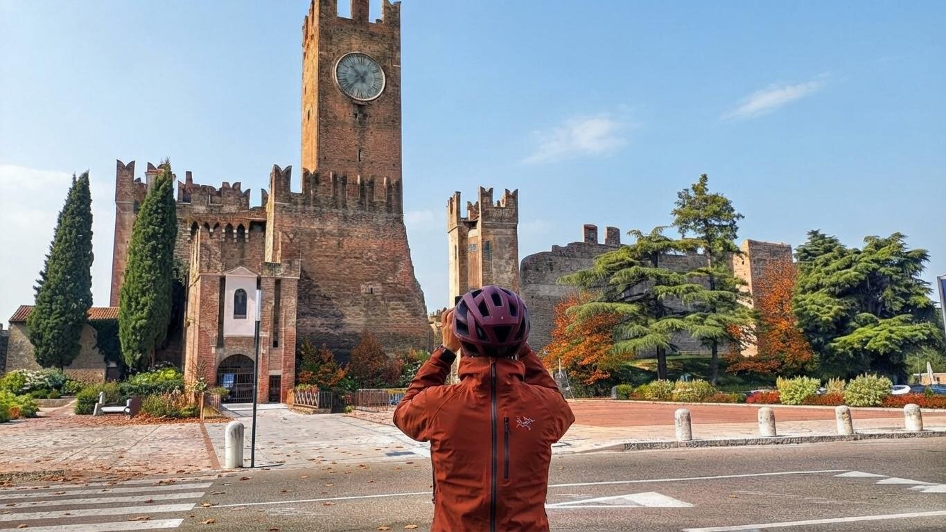 Recharge | Bike tour among the most beautiful villages of Italy