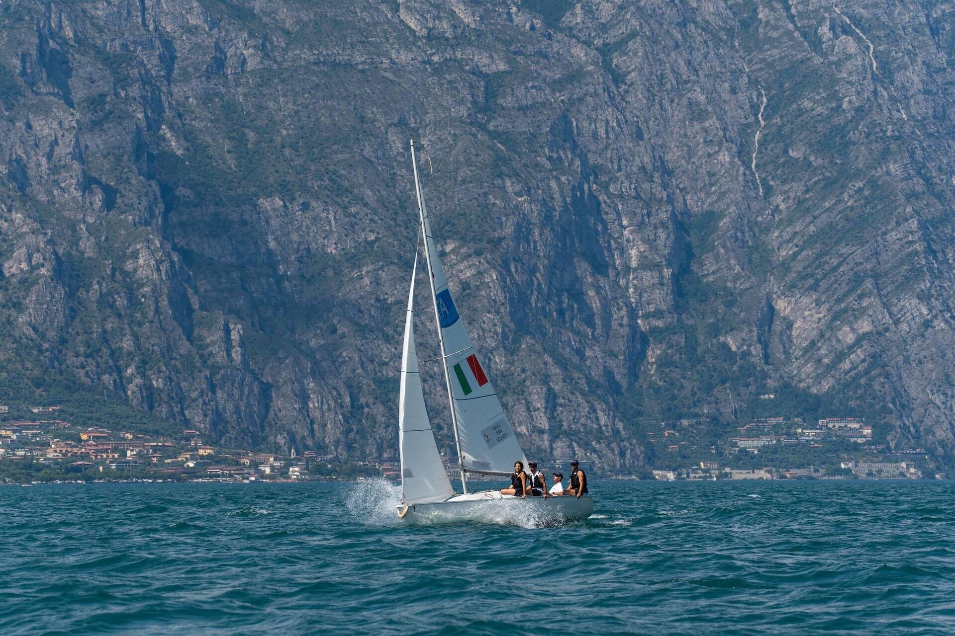 Veleggiata con skipper sul Lago di Garda: le limonaie