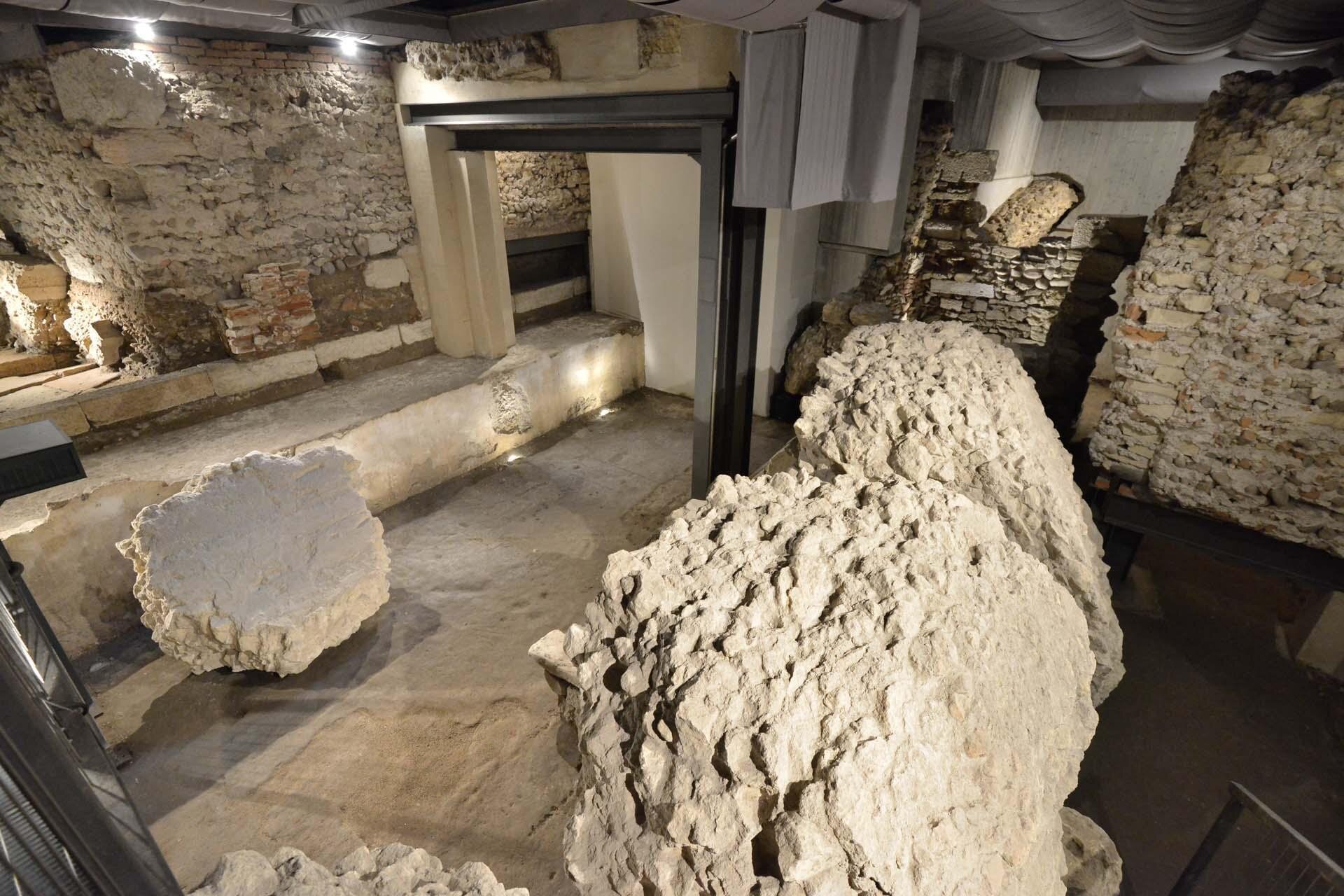 Area Archeologica di Corte Sgarzerie