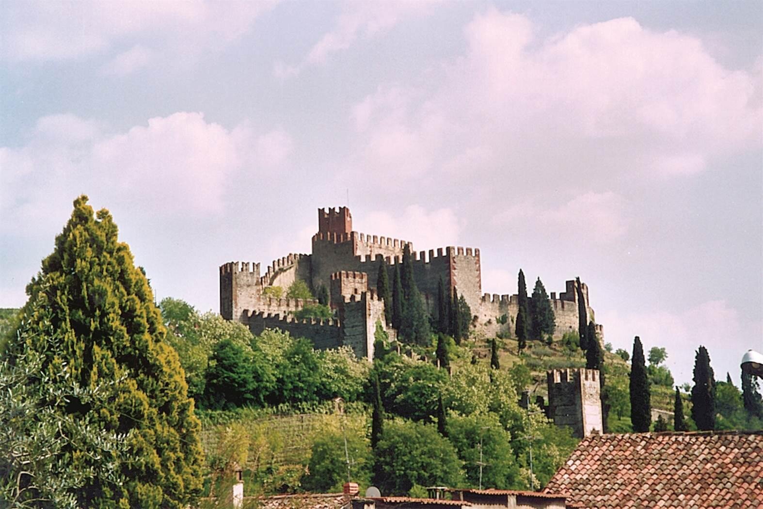 Castello di Soave