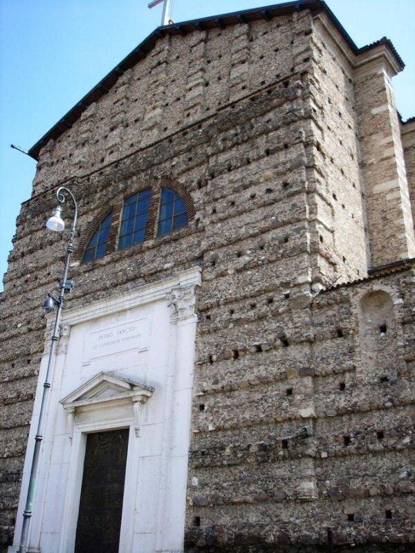 Chiesa di San Pietro in cattedra - campane