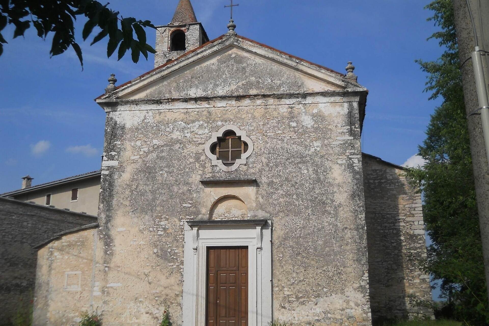 Chiesa vecchia di Cavalo