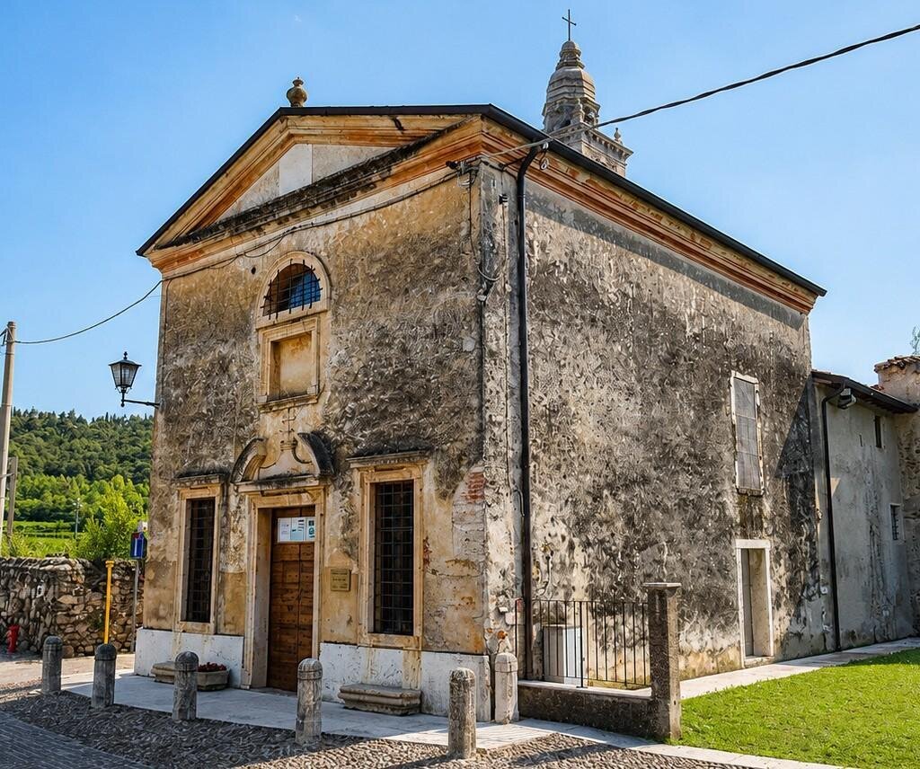 Chiesetta Santuario Santa Maria di Pol