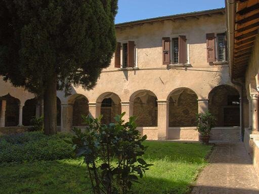 Chiostro francescano