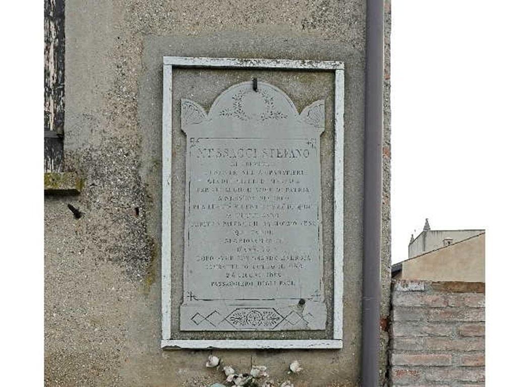 Lapide commemorativa di Stefano Messaggi