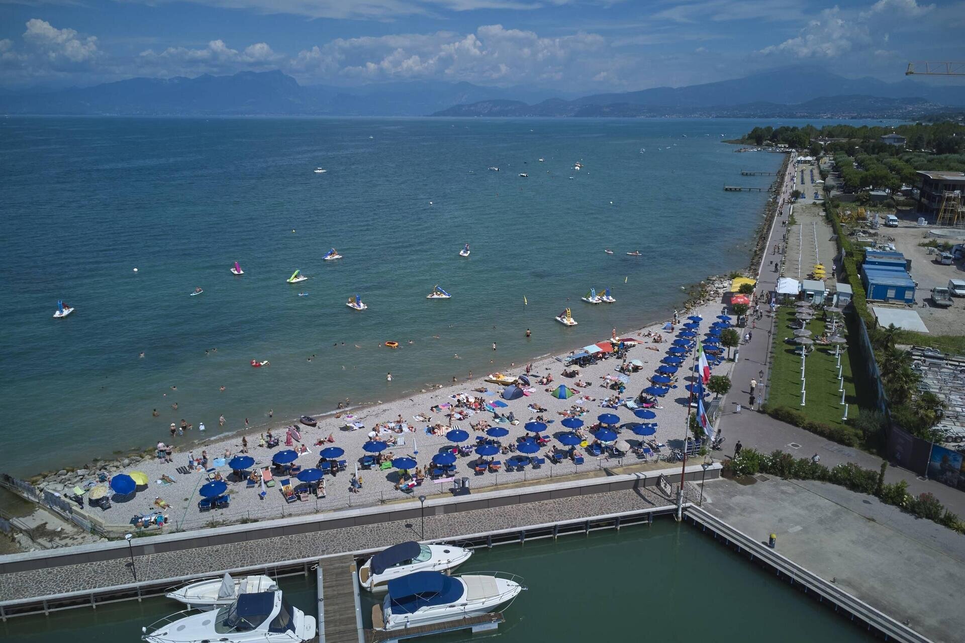 Pioppi beach