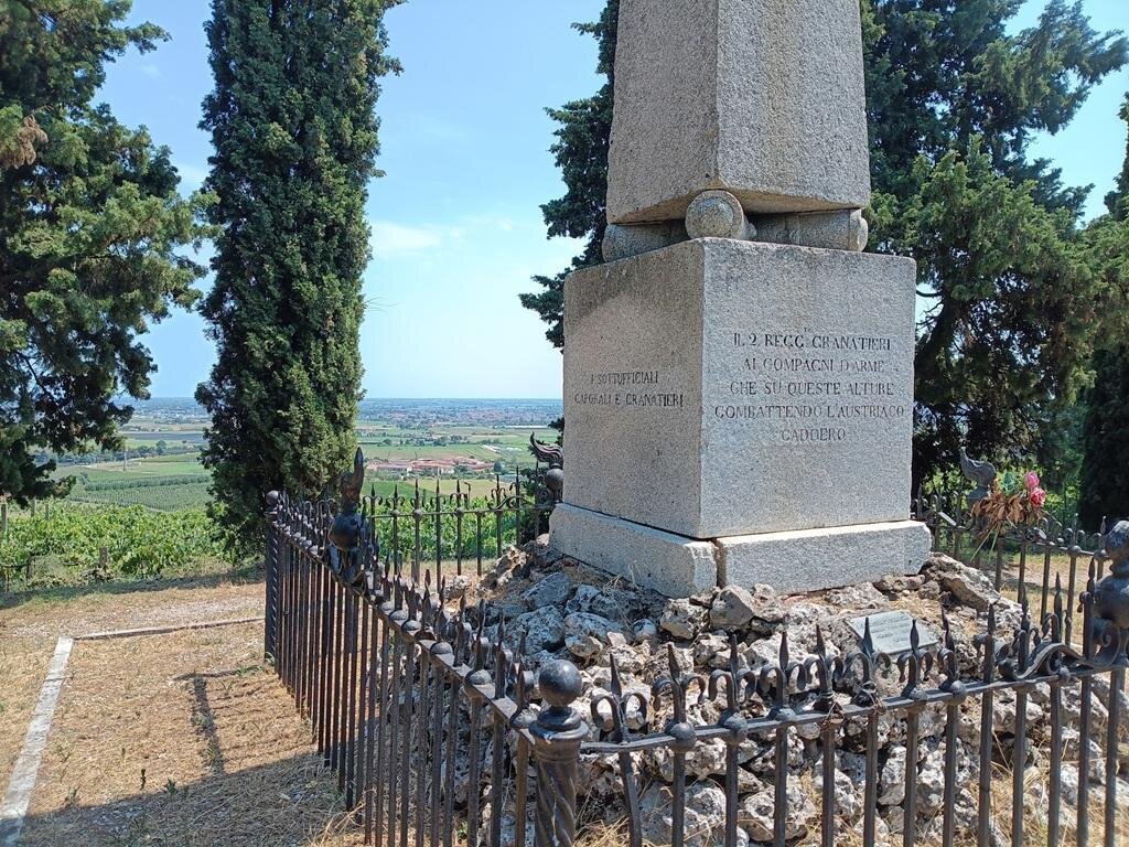 Monumento ai Granatieri di Sardegna