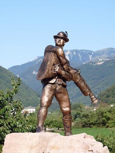Monumento al Pistoniere