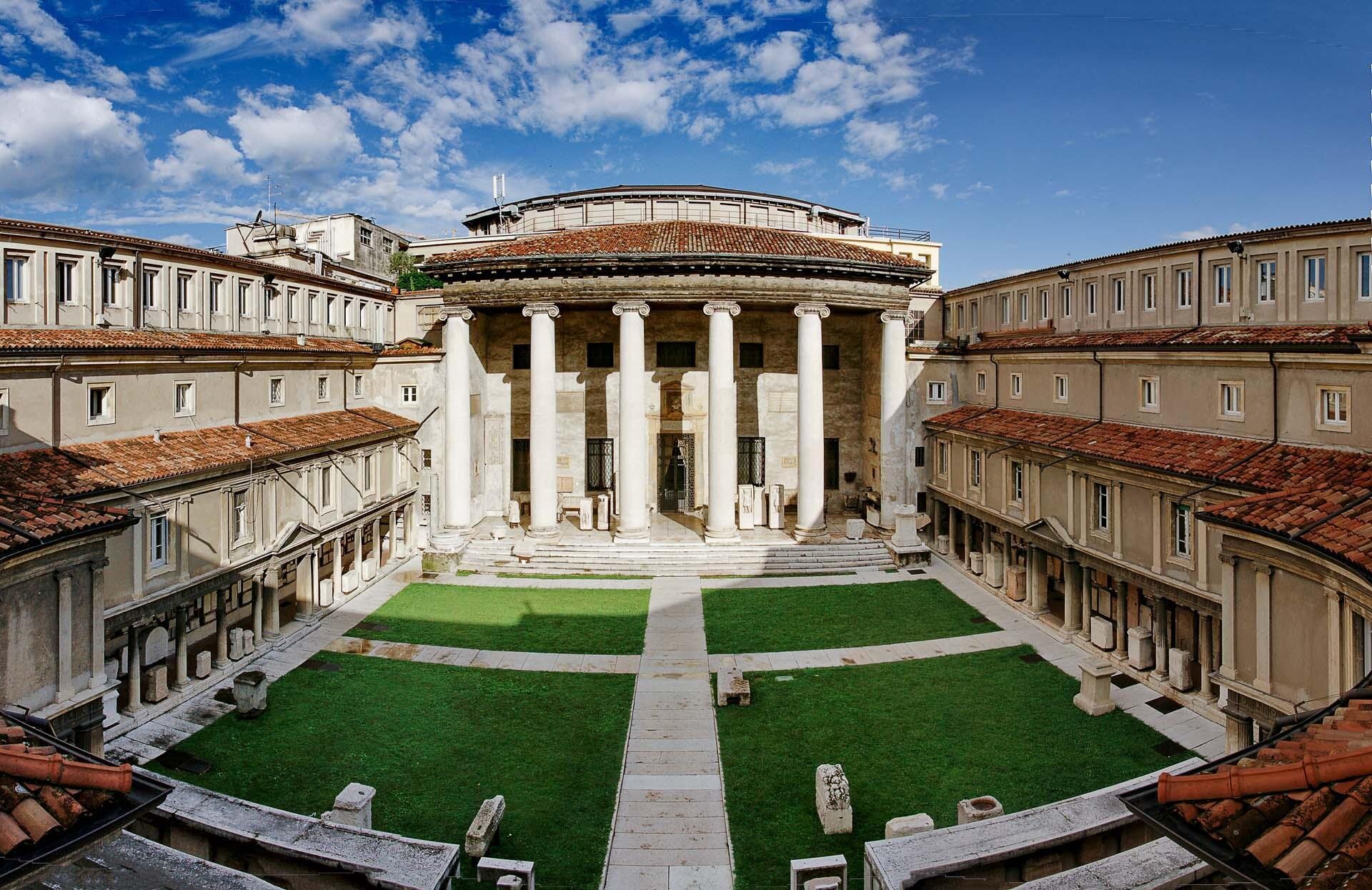 Museo Lapidario Maffeiano
