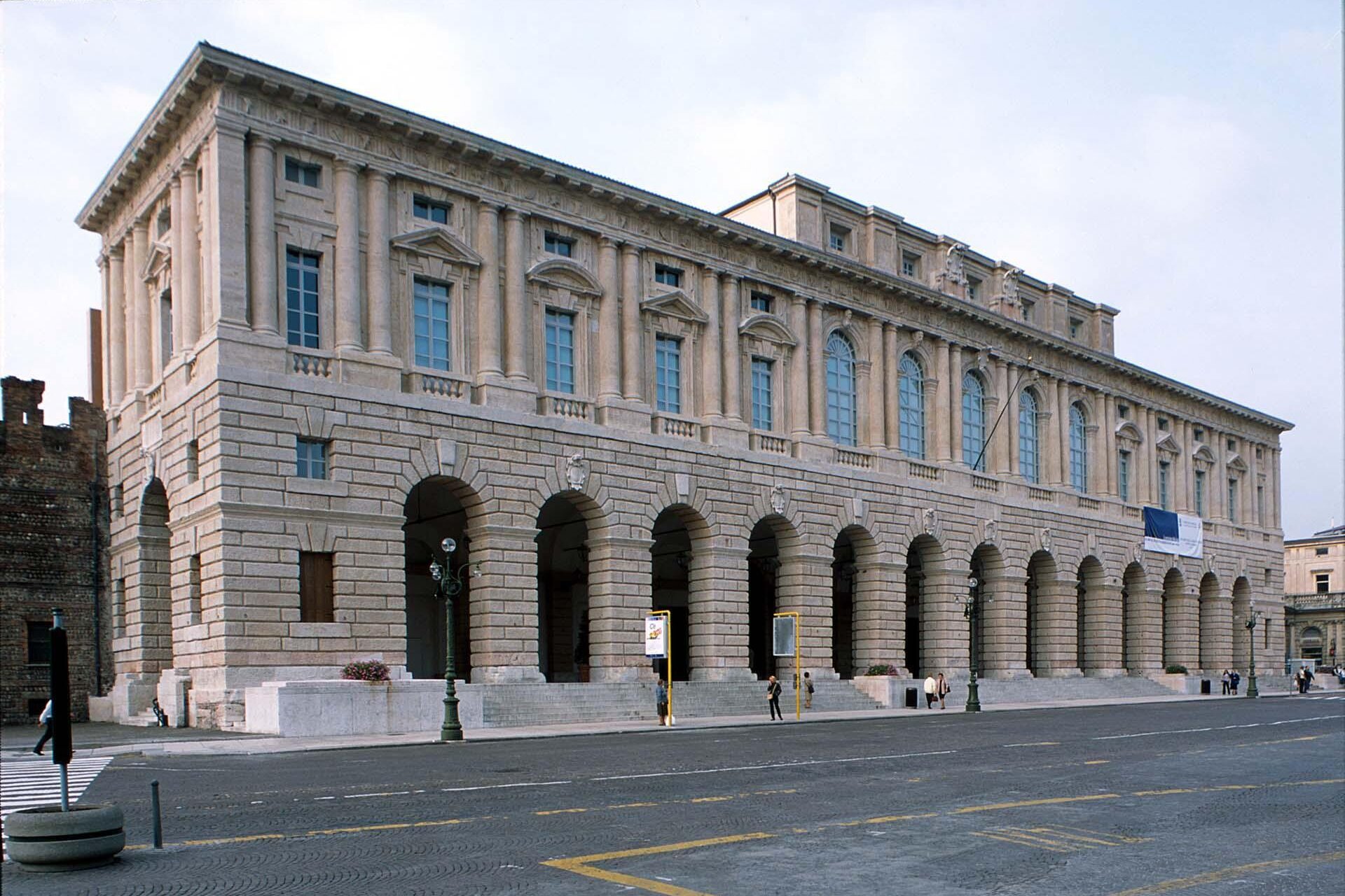 Gran Guardia Palace