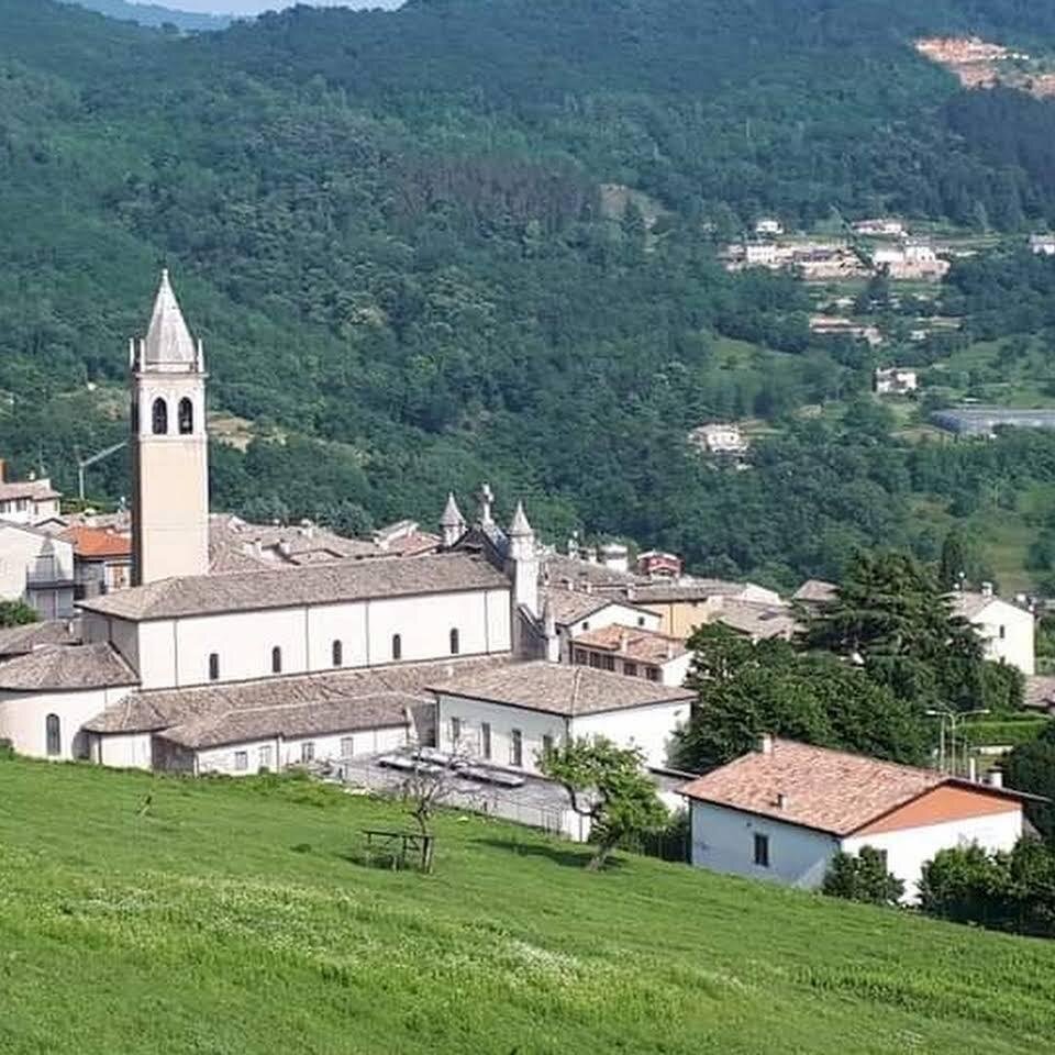 Parrocchia dei Santi Vito, Modesto e Crescenzia di Pazzon
