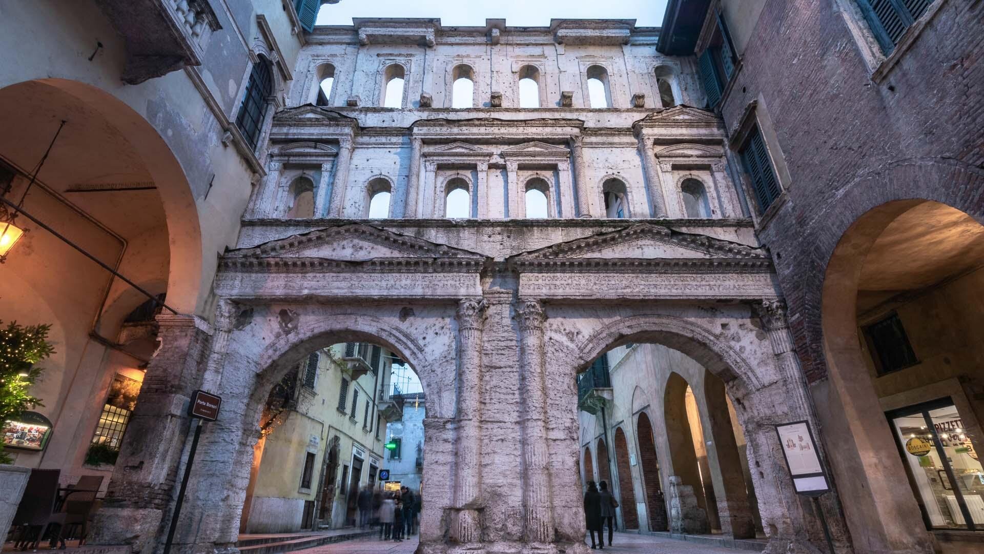 Porta Borsari