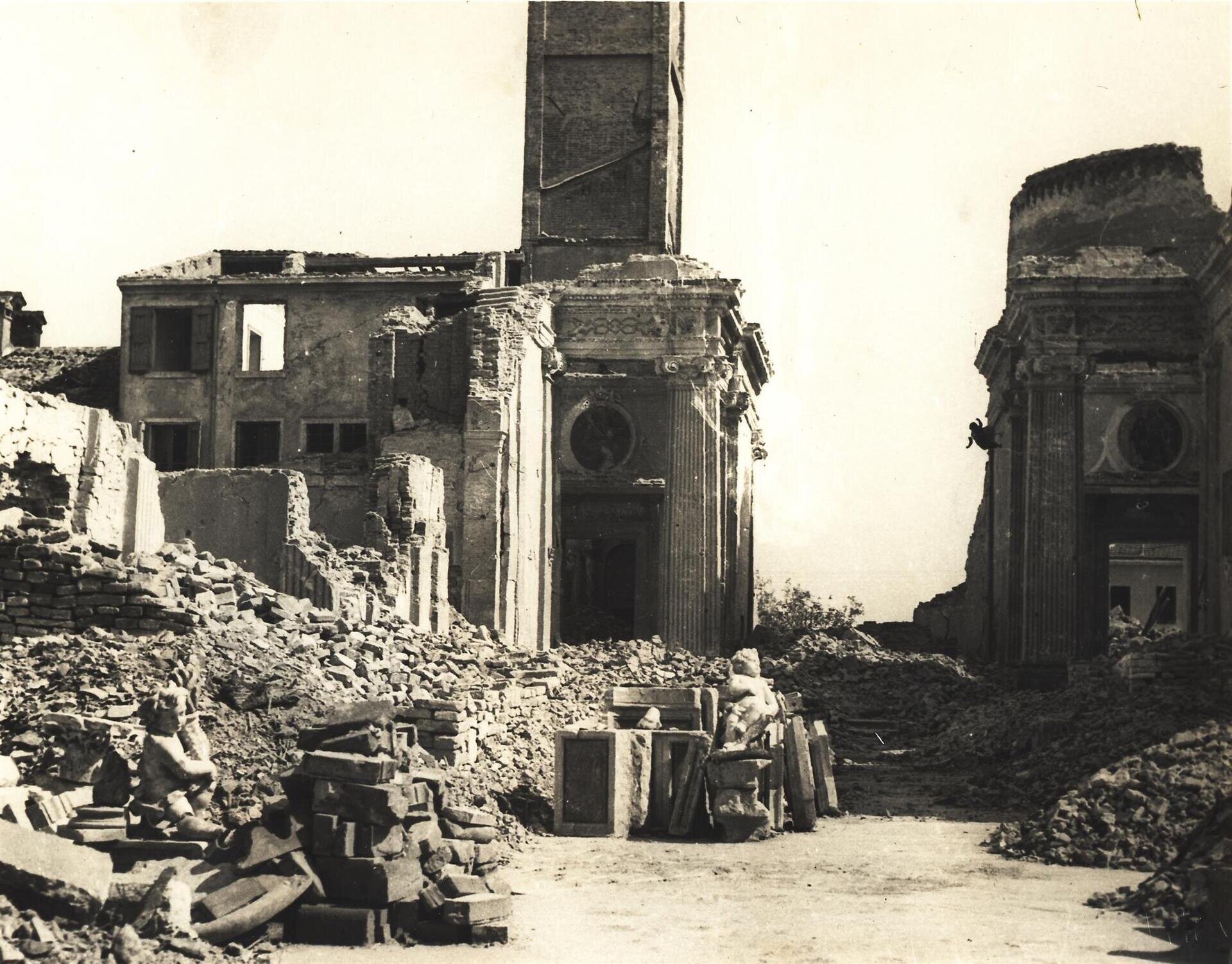 Images Trn 1 8843c47a 19f1 4126 9d90 10ce93af439e 99 Image