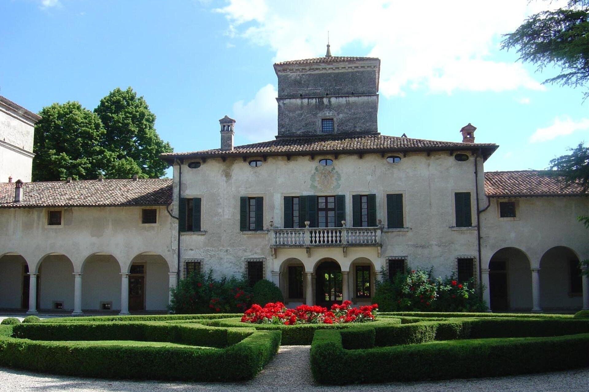 Villa Murari Bra detta "La Mattarana"