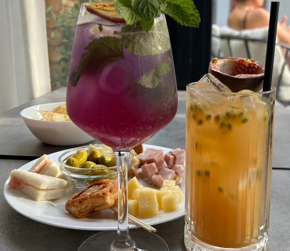 37036 Wine Cafè