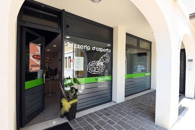 Pizzeria La Piazzetta