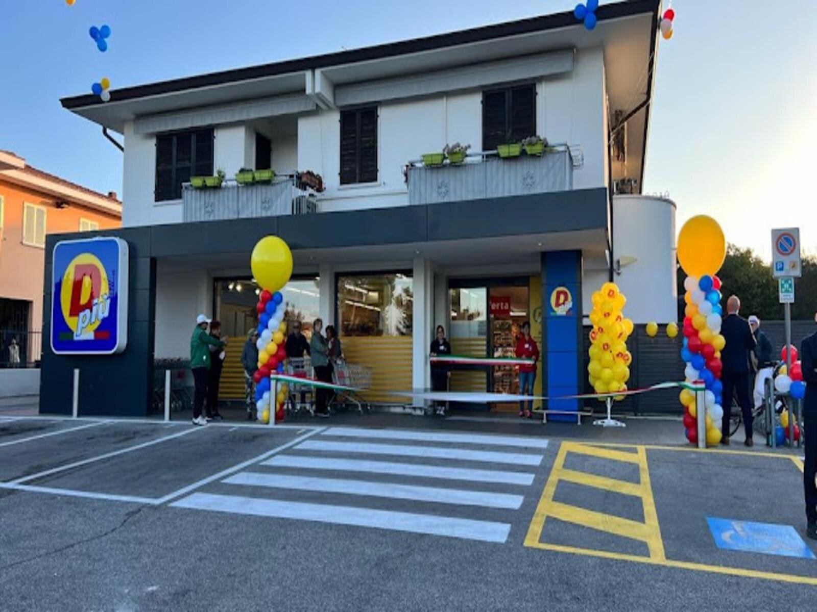 DPiù Supermarket