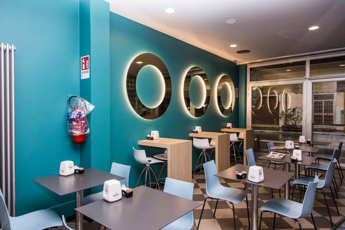 WonderBar