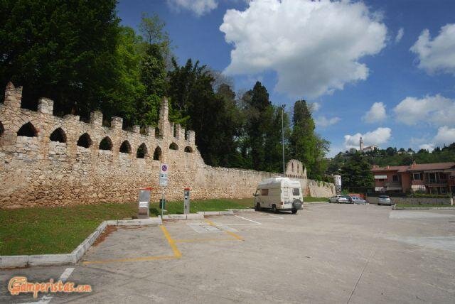 Area sosta camper Colognola ai colli
