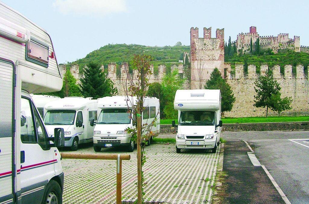 Area sosta camper Soave