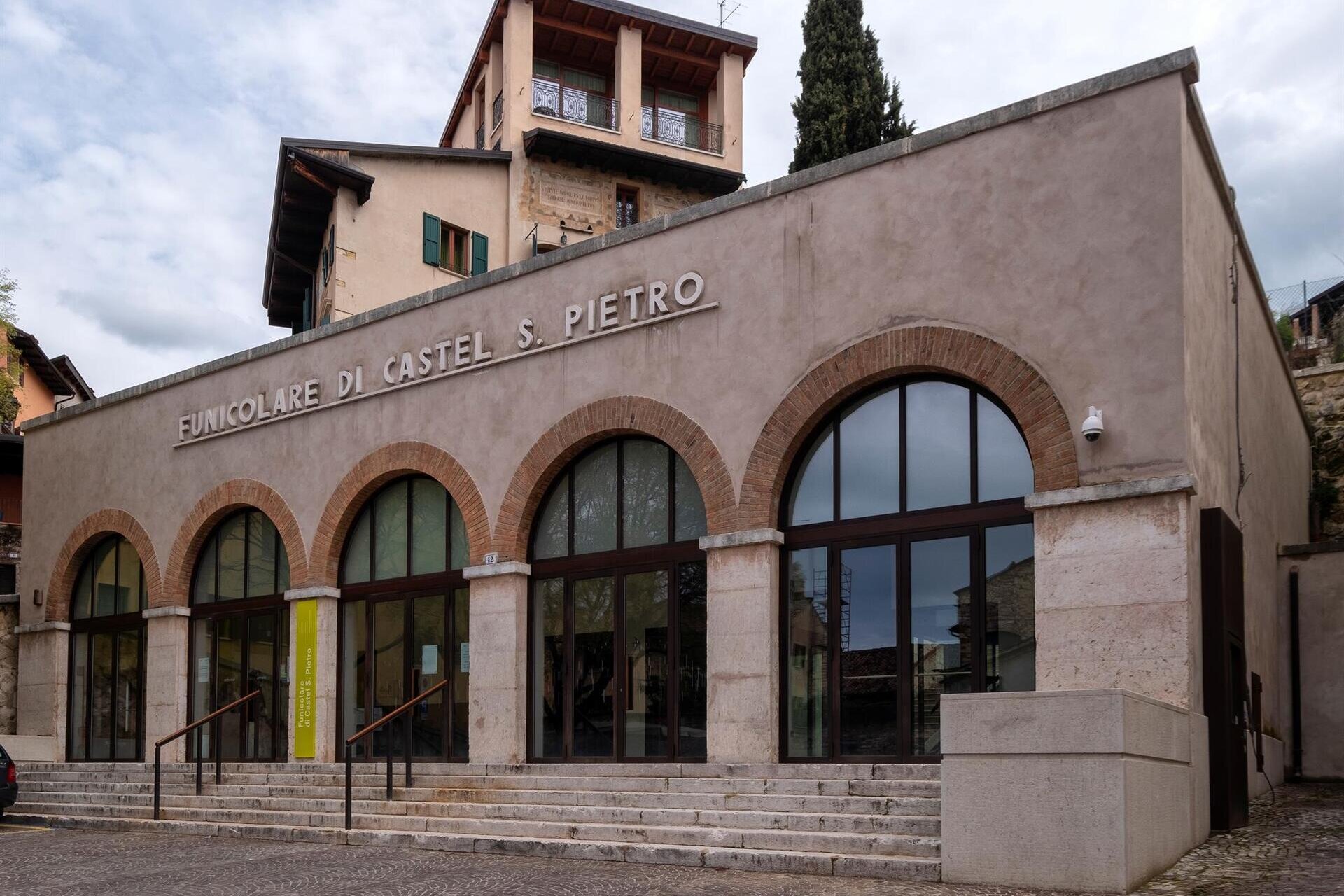 Funicolare di Castel San Pietro