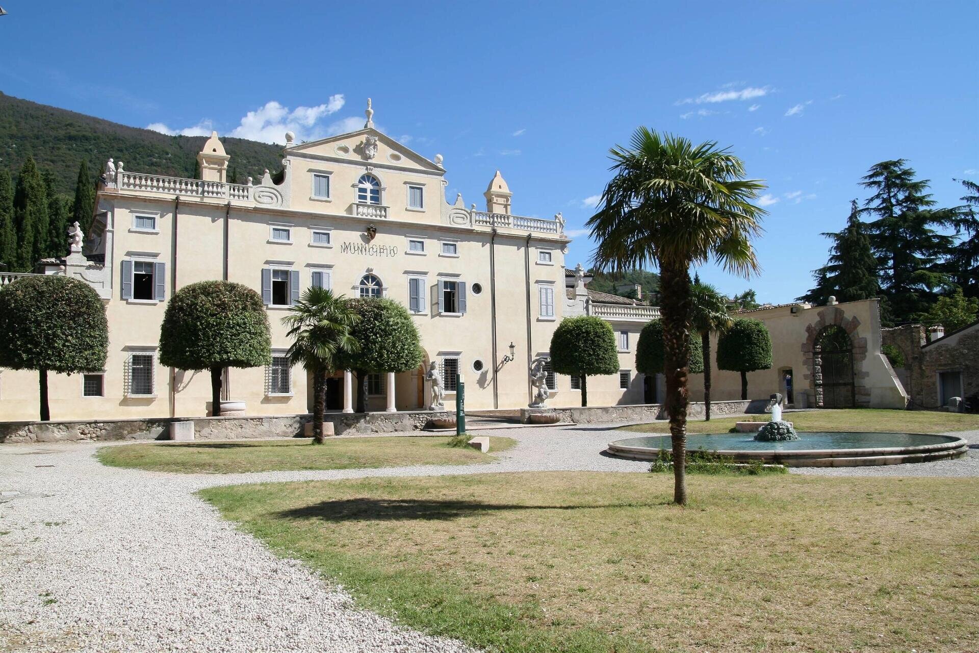 IAT Caprino Veronese Ufficio Informazioni e Accoglienza Turistica
