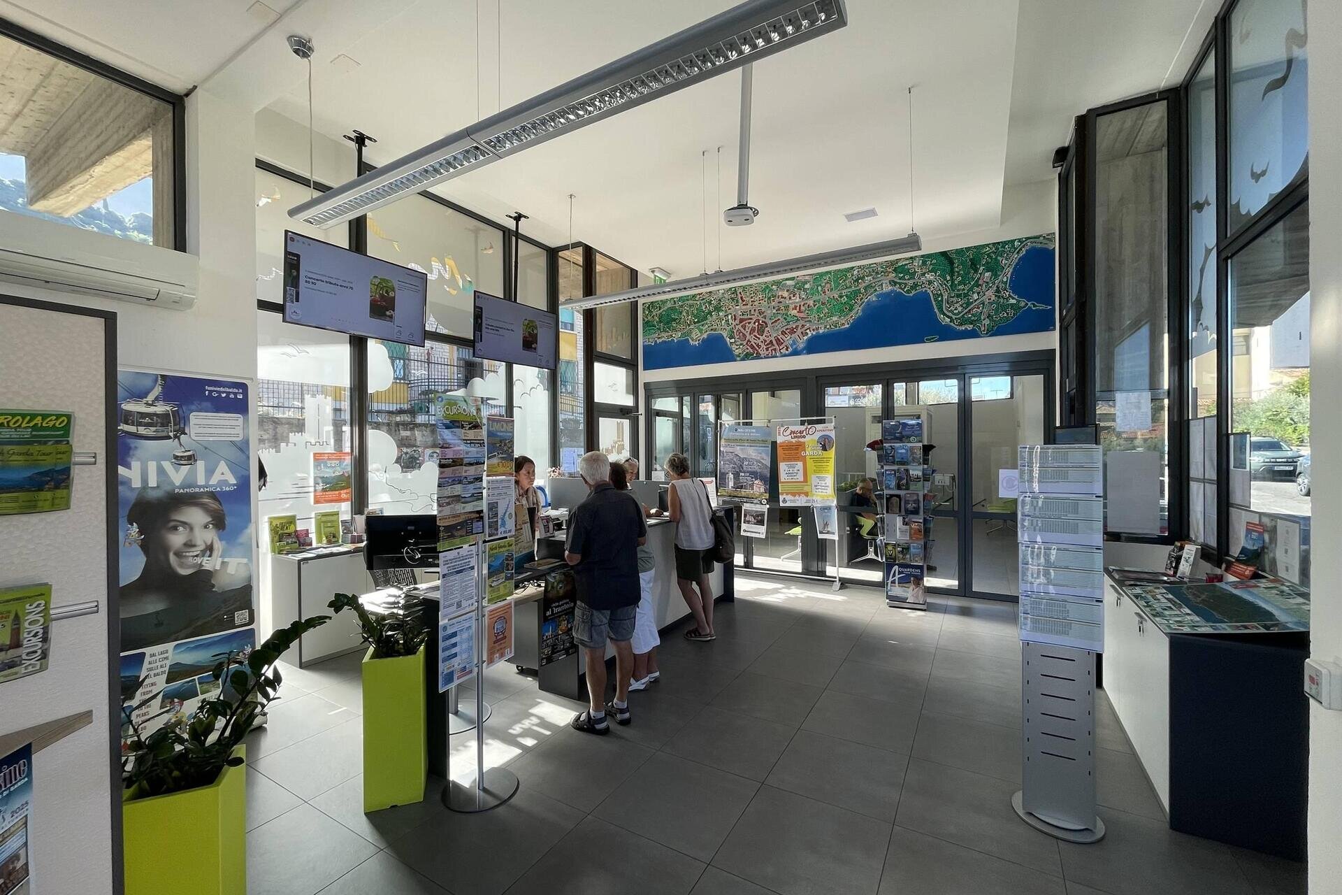 IAT Malcesine Ufficio Informazioni e Accoglienza Turistica