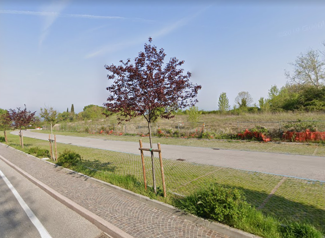 Parcheggi Via Porto Pacengo