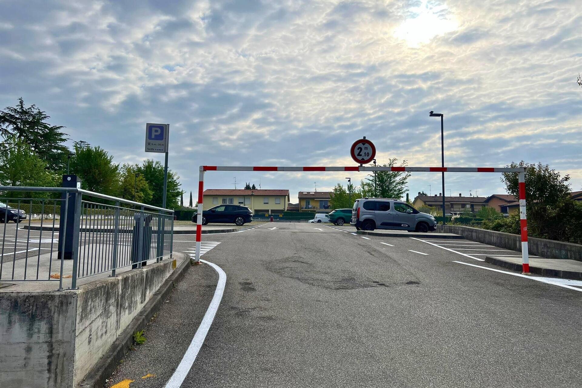 Casara parking
